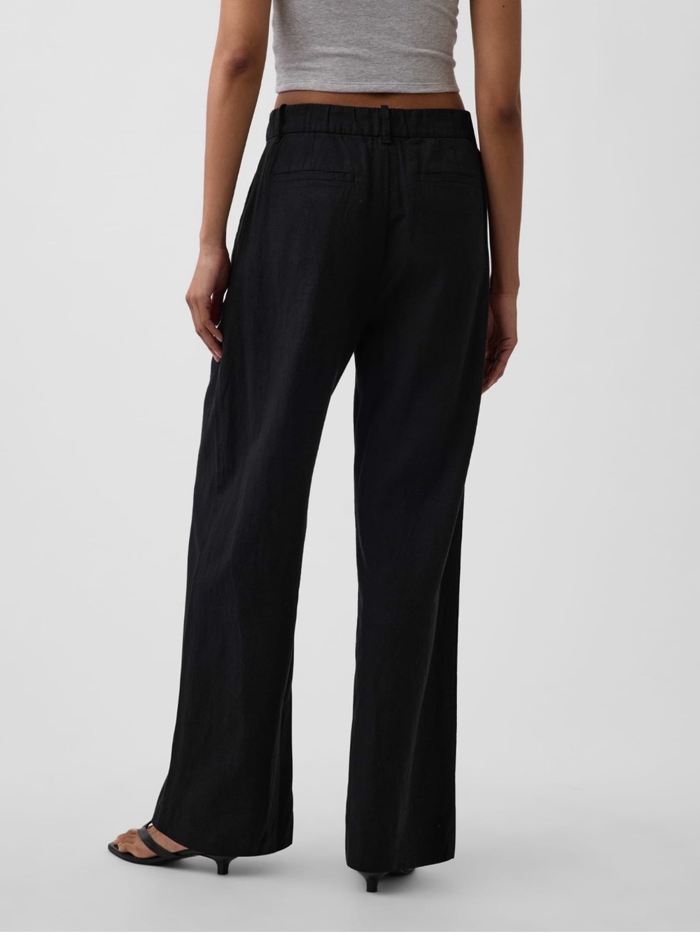 Like new Gap 365 High Rise Linen Blend Trousers in Black, size 4. - Picture 4 of 12